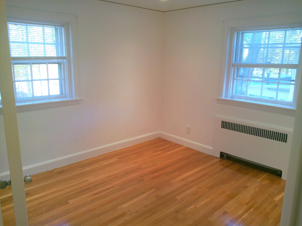 67 Wyman St. - Photo 6