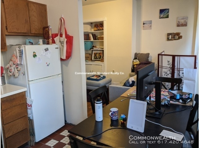 55 Revere St - Photo 2