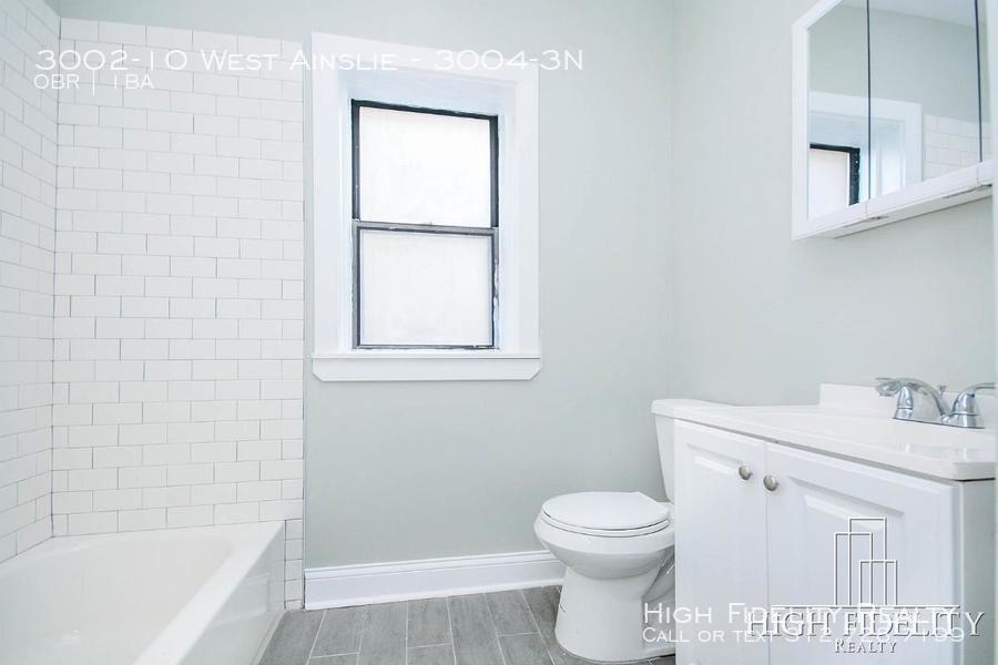 3002-10 West Ainslie - Photo 6