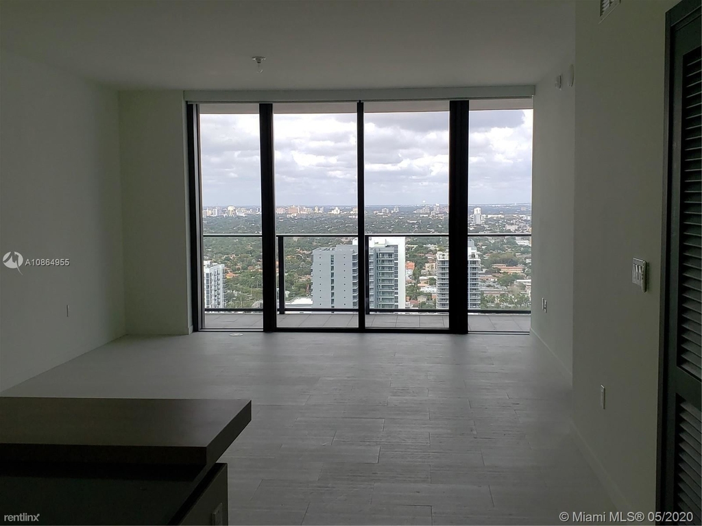 1000 Brickell Plz Unit 3508 - Photo 1