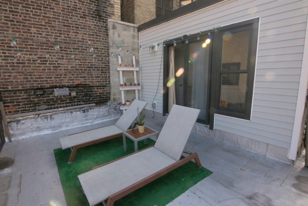 39 West 68th Street - Photo 2