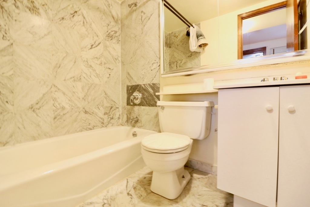 36 West 73rd Street - Photo 8