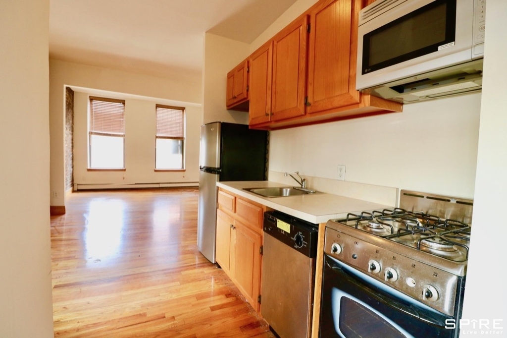 814 Tenth Avenue  - Photo 2