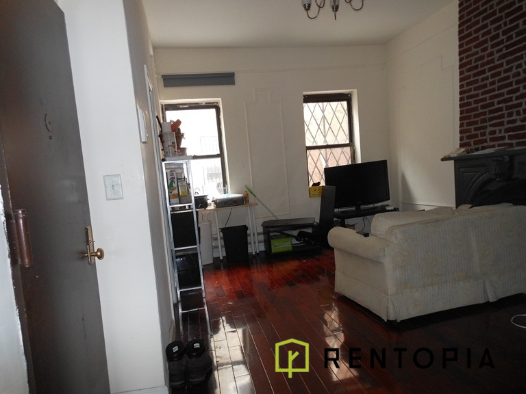 1015 Fulton st - Photo 2