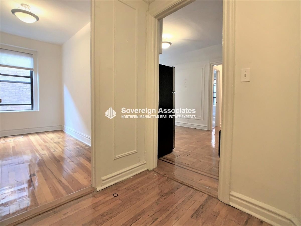 615 Fort Washington Avenue - Photo 2