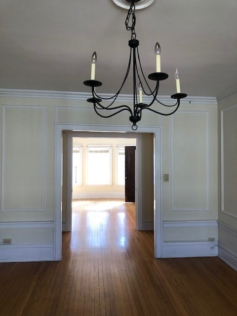 218 North Oak Park Avenue - Photo 2