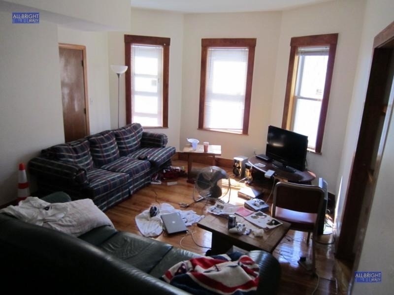 346 Faneuil St. - Photo 7