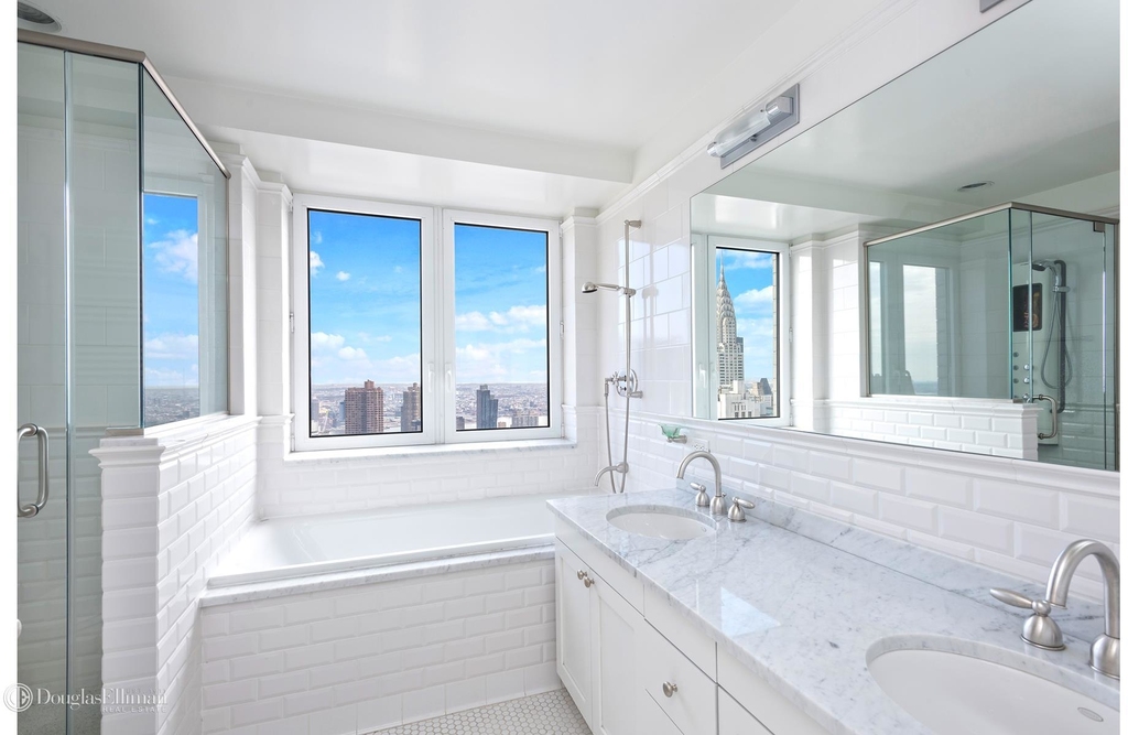 425 Fifth Avenue - Photo 5