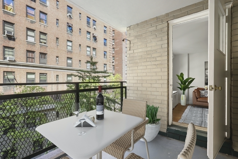 210 West 89th Street - Photo 5