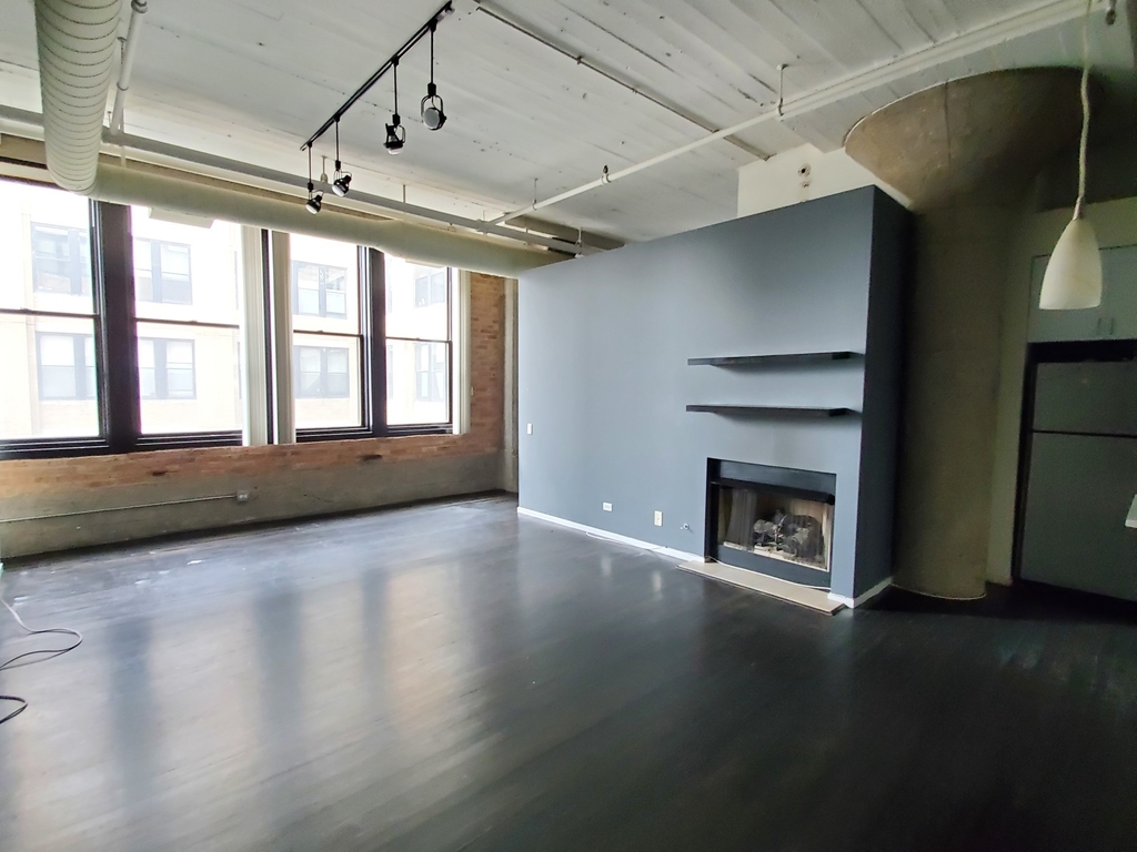 728 West Jackson - Photo 10