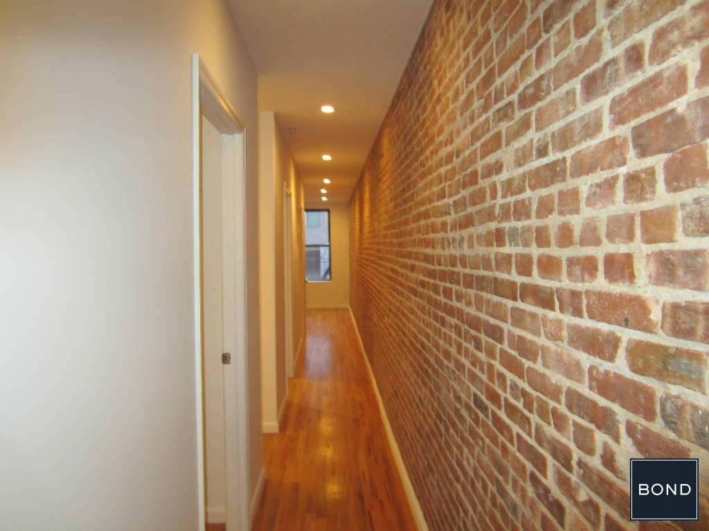 1297 Lexington Avenue - Photo 4