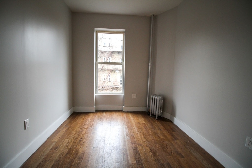 135 Decatur St - Photo 3