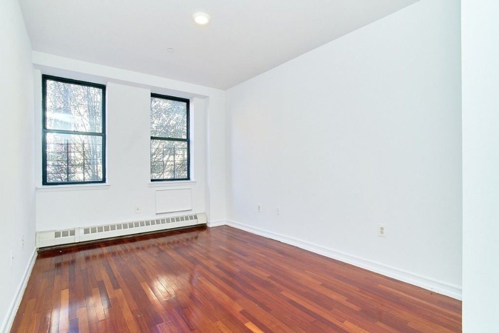 276 West 119th Street - Photo 7