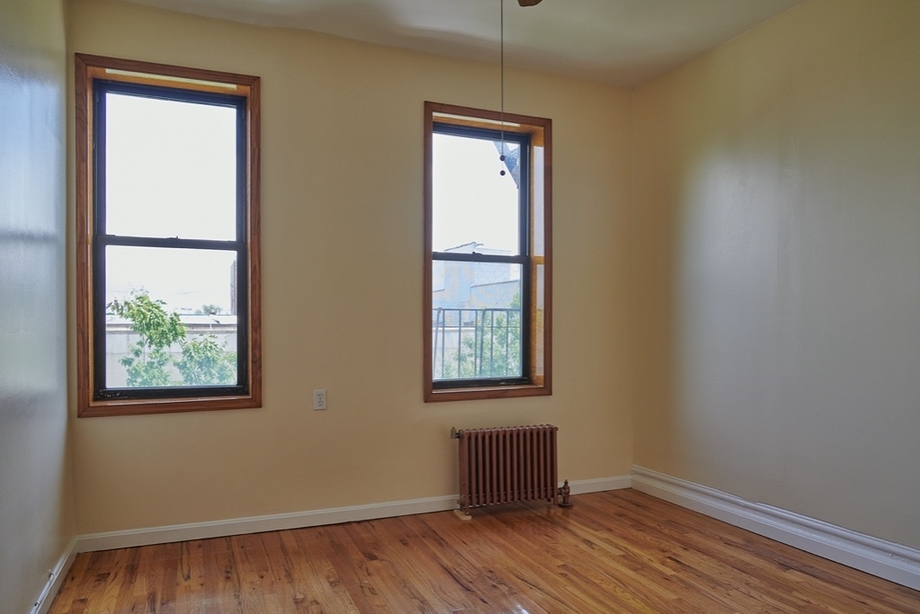 32-68 41st Street - Photo 5