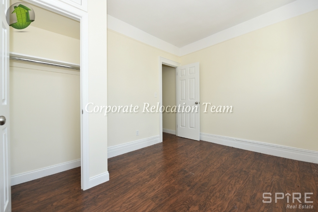 21-68 41st Street - Photo 6