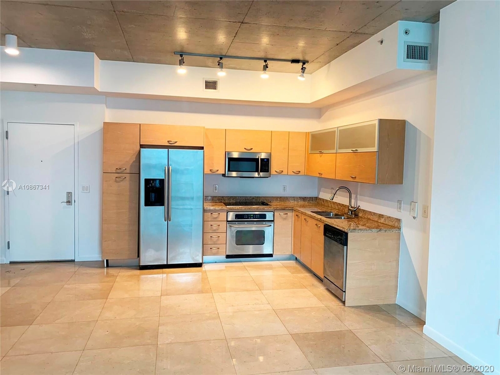 2275 Biscayne Blvd - Photo 4