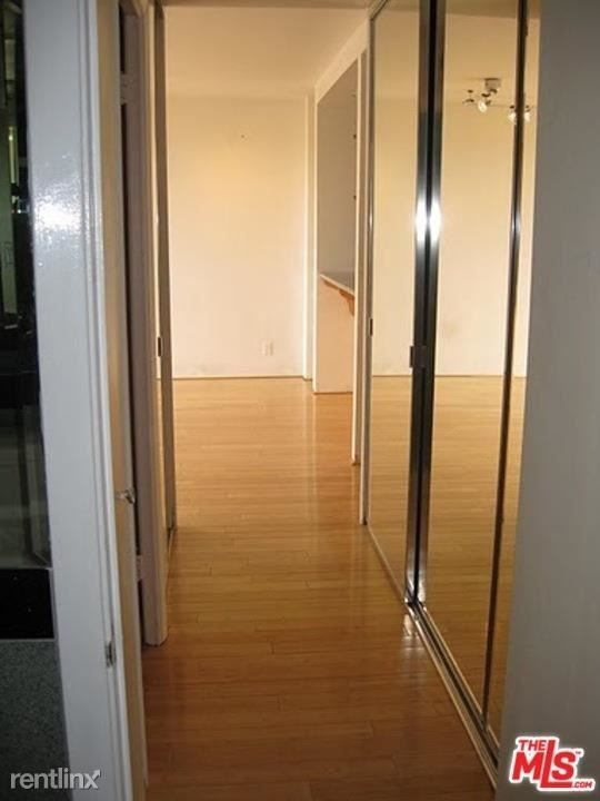 969 Hilgard Ave Apt 709 - Photo 9