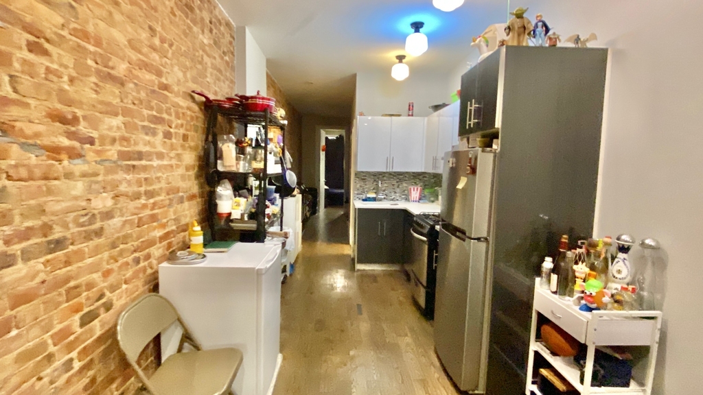 846 Bushwick Avenue - Photo 4