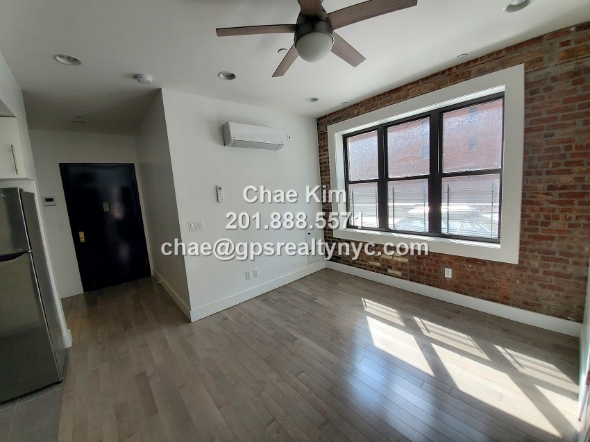 218 East 36th Street - Photo 1