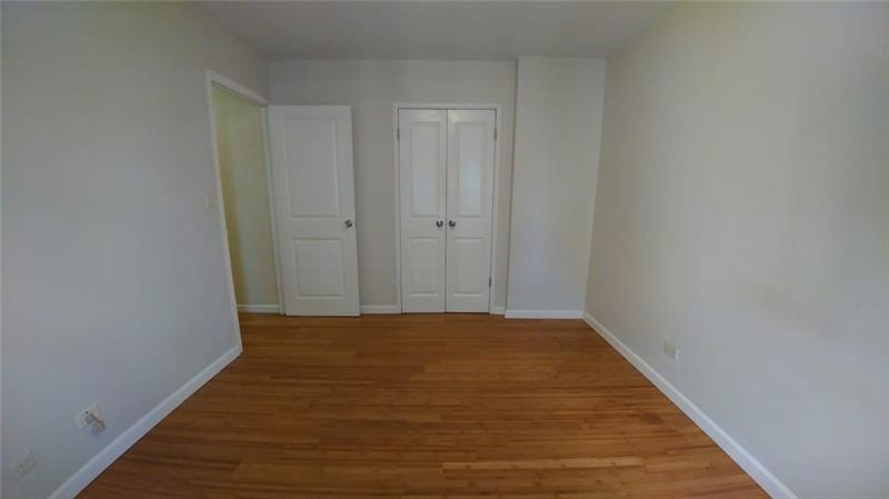 300 W Peachtree Street - Photo 4