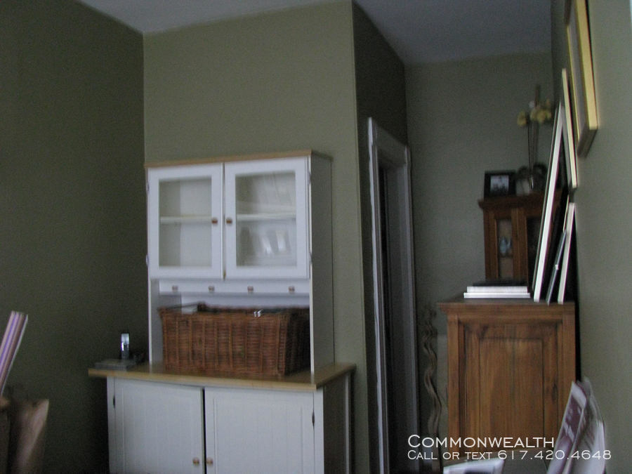 453 Beacon Street - Photo 2