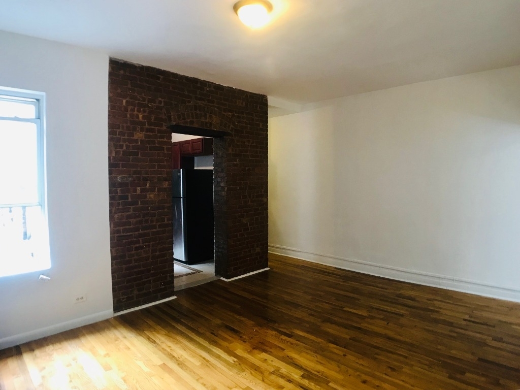 174 W 137th Street - Photo 9