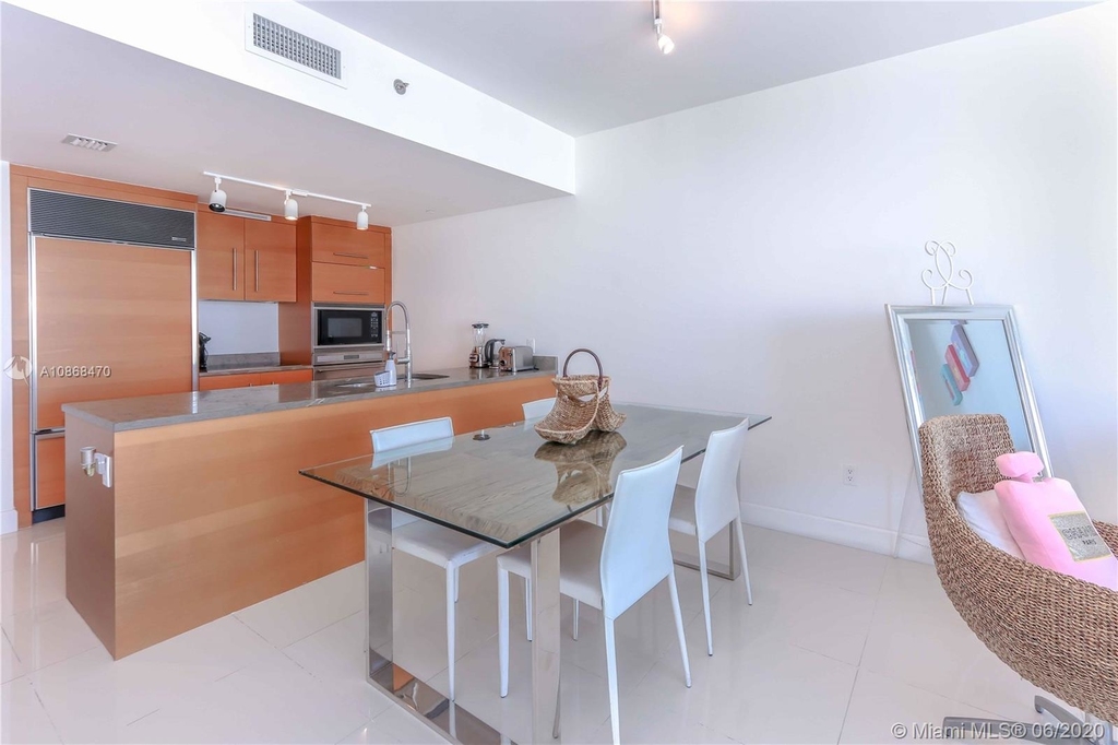 475 Brickell Ave - Photo 10