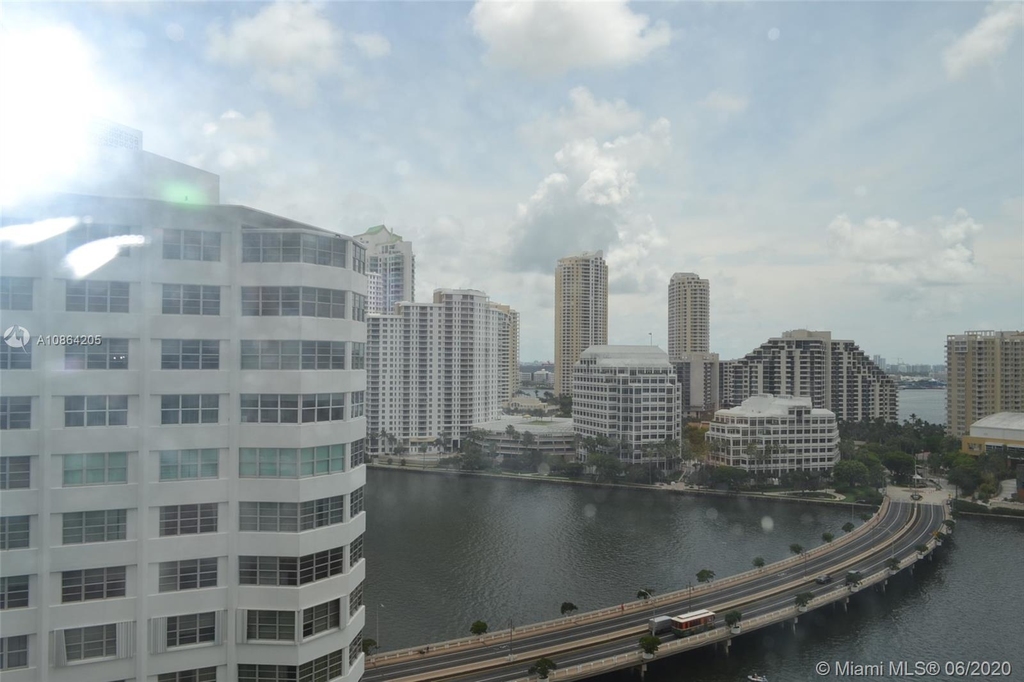 905 Brickell Bay Dr - Photo 1