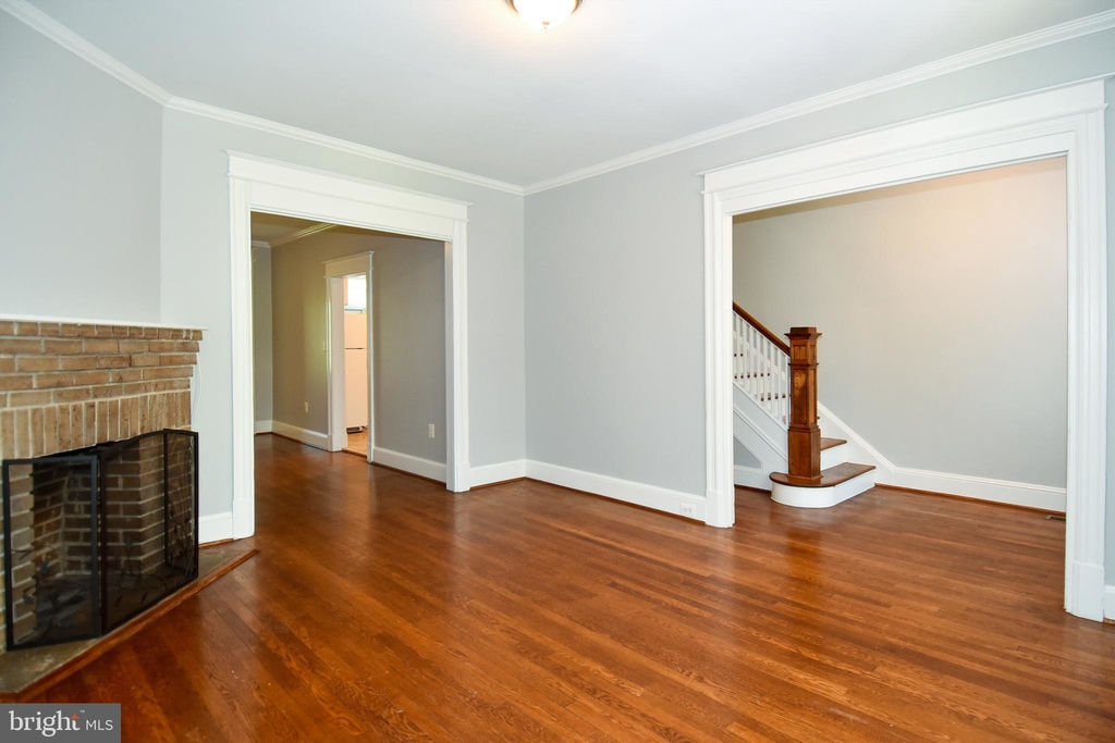 621 Allison Street Nw - Photo 8