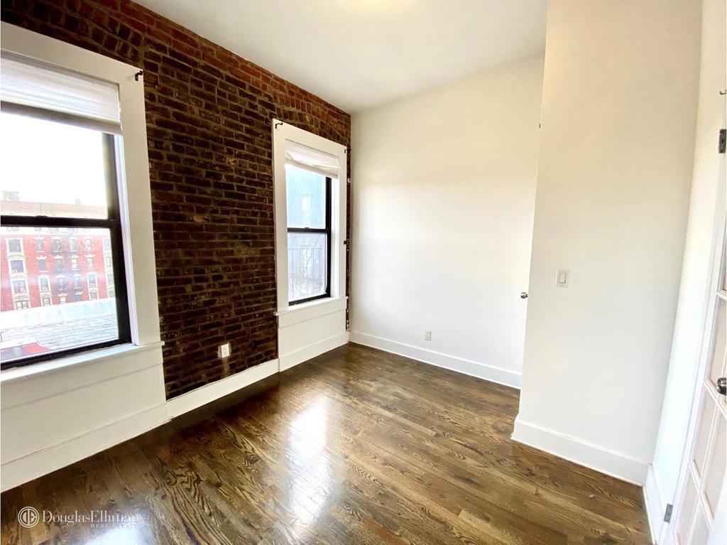 552 West 146th St - Photo 2