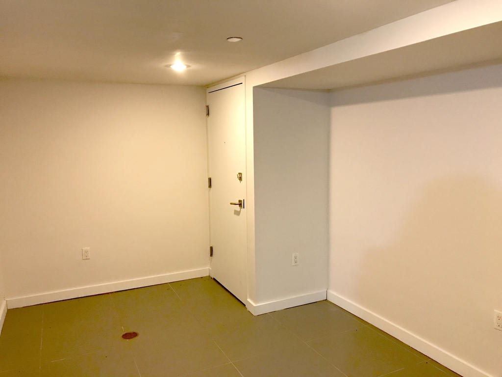 662 Park Place - Photo 6