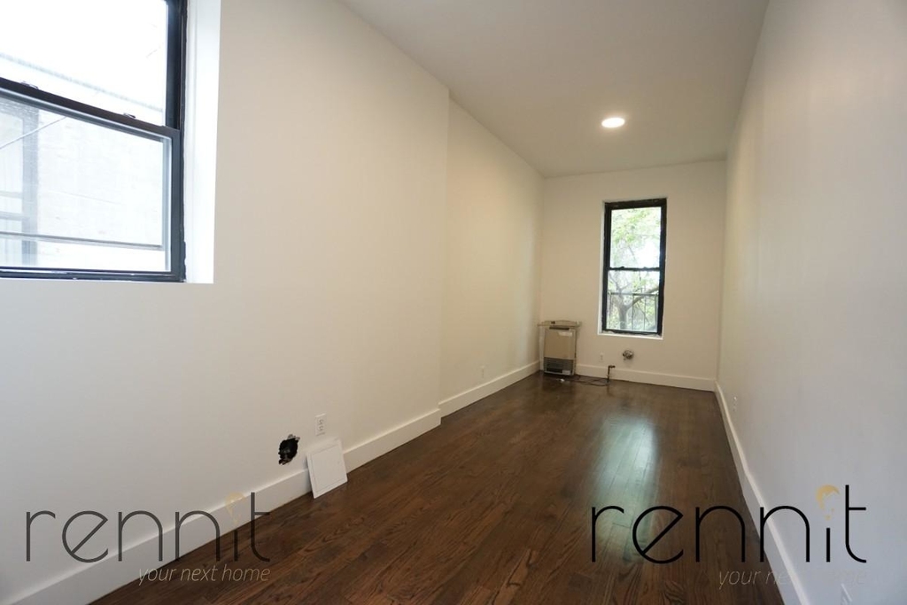 718 Knickerbocker Ave - Photo 7