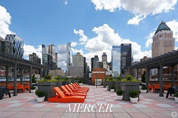 410 West 53rd Street - Photo 4