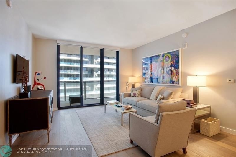 1010 Brickell Ave - Photo 2