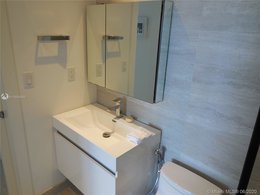 2451 Brickell Ave - Photo 21