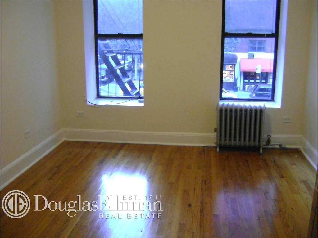 302 East 83rd St - Photo 0