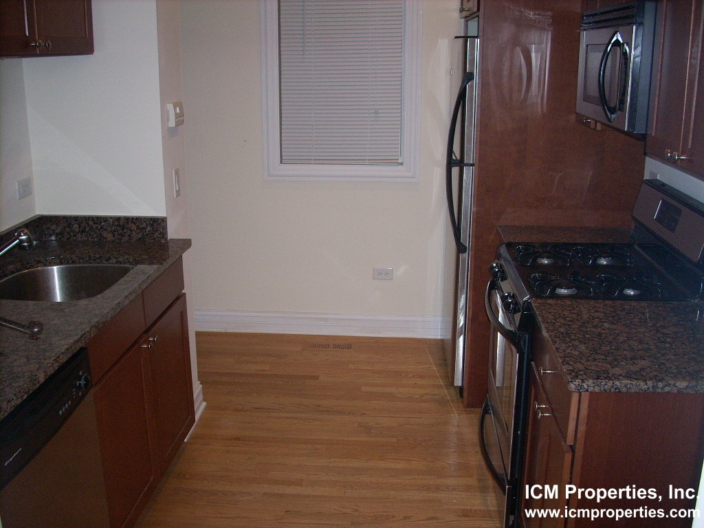 3338 North Sheffield Ave. - Photo 0