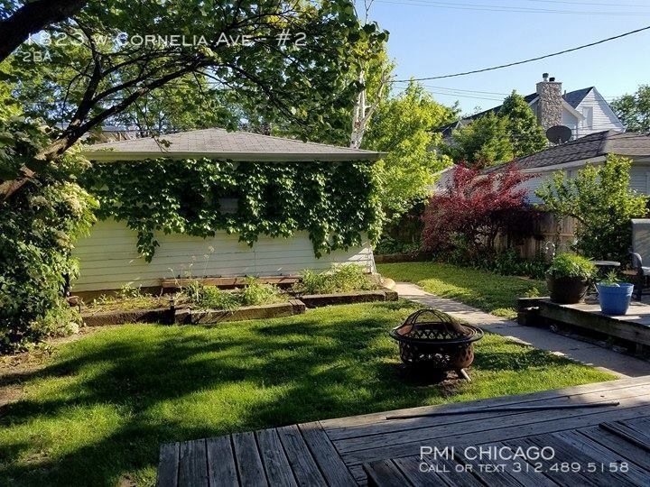 1823 W Cornelia Ave - Photo 2