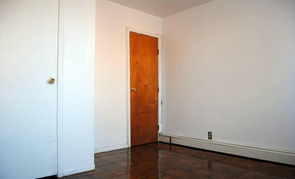 301 East 110th Street - Photo 3