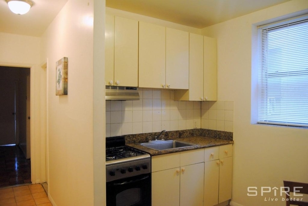 301 East 110th Street - Photo 1