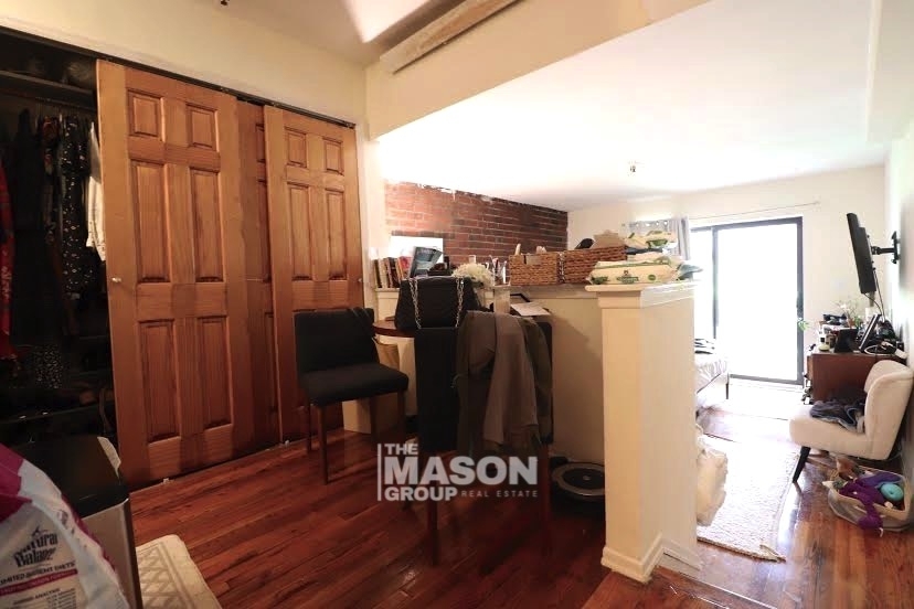 432 East 88th Street - Photo 2