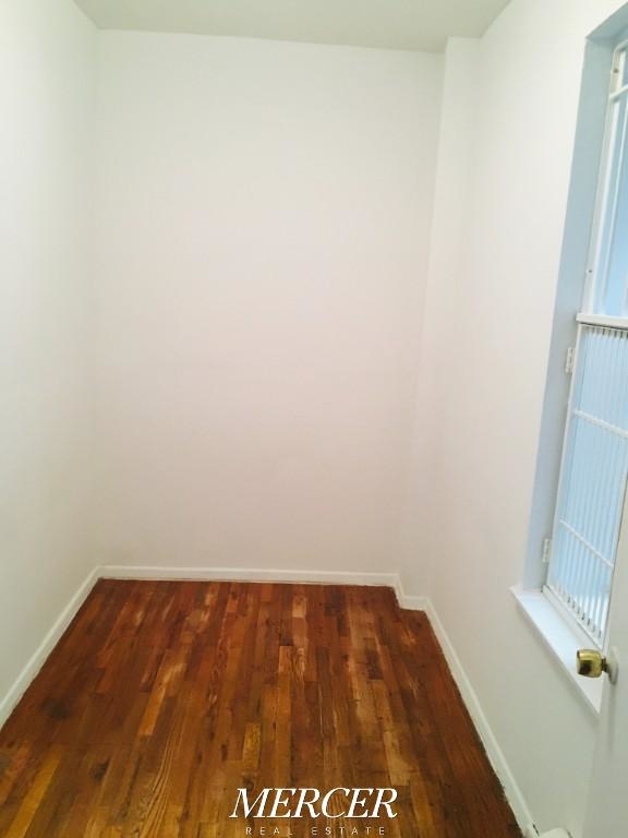 437 East 12th Street - Photo 4