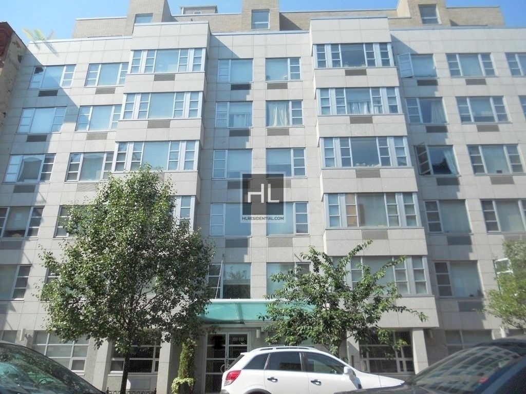 200 East 3 Street - Photo 6