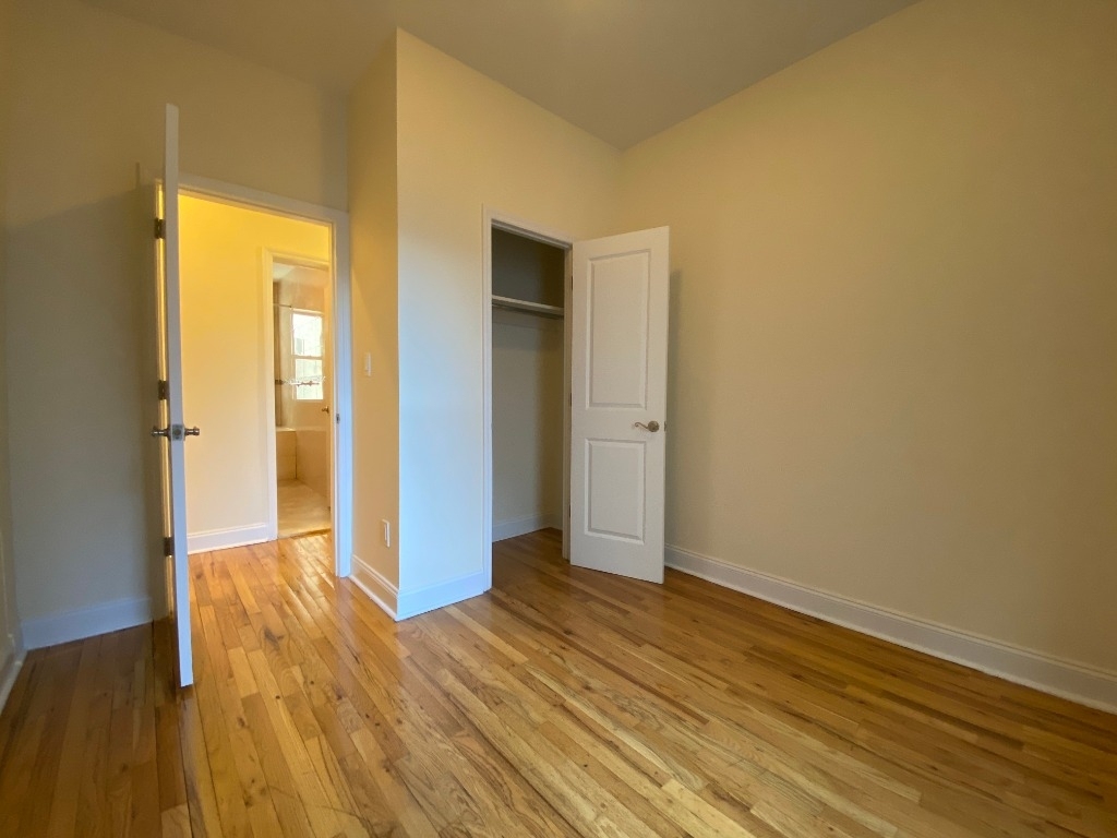 860 Nostrand Ave - Photo 3