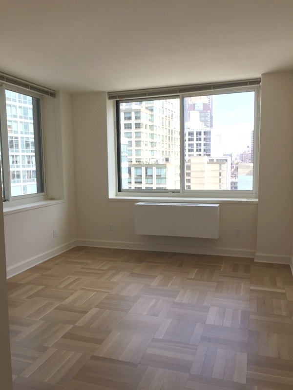 400 West 63rd Street - Photo 5