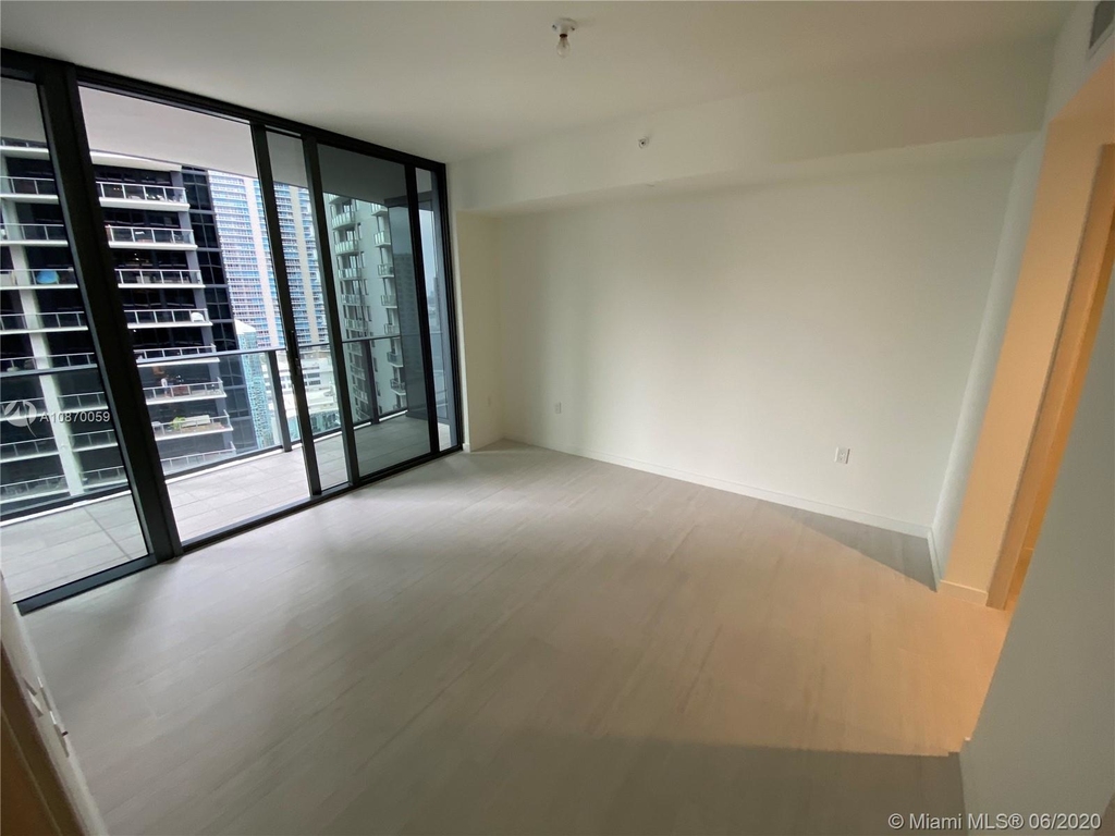 1000 Brickell Plaza - Photo 4