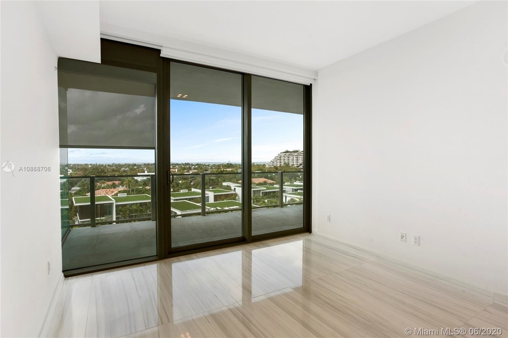 360 Ocean Dr - Photo 15