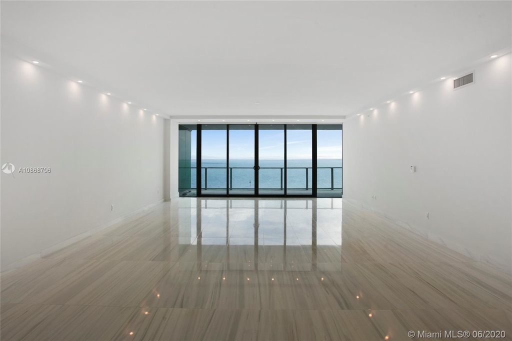 360 Ocean Dr - Photo 5