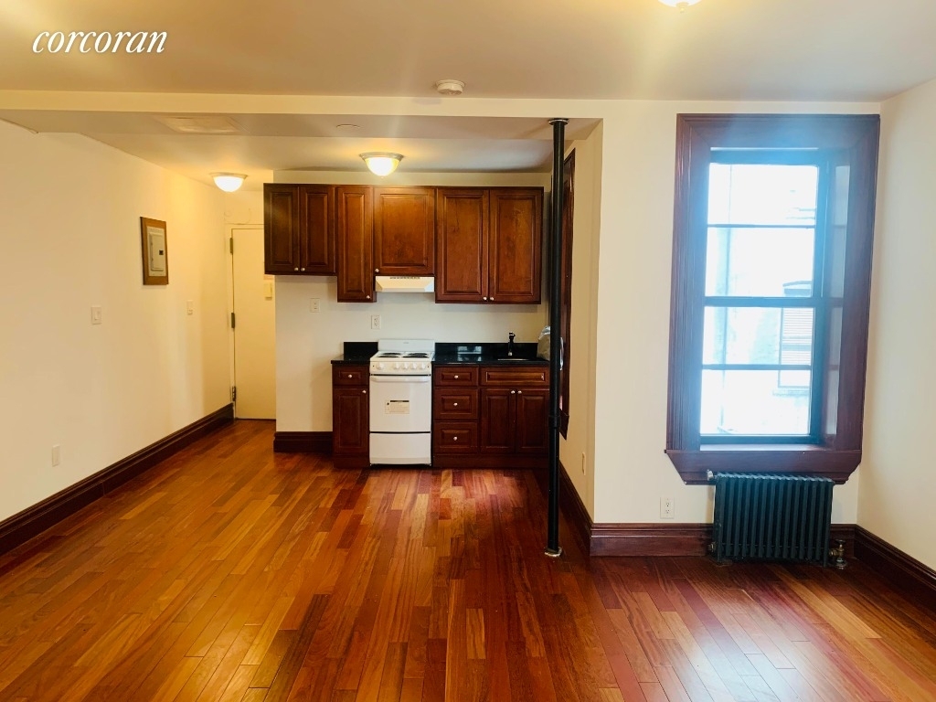 1398 Madison Ave  - Photo 2