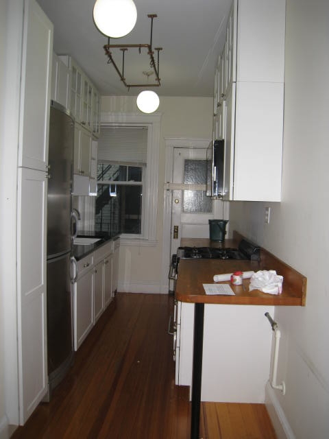 21 Shepard St. - Photo 2